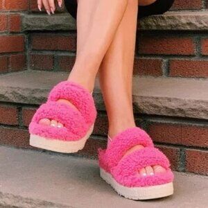 UGG Women's Oh Fluffita Slipper